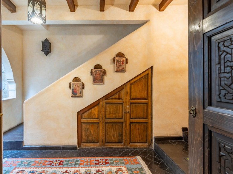 Casa Nueva Azteca — 3 photos