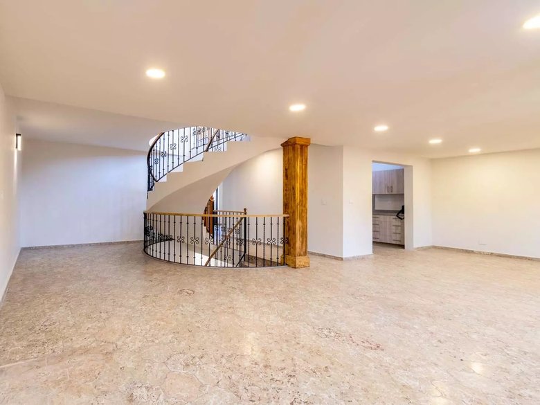 Casa Dos Mundos — 5 photos