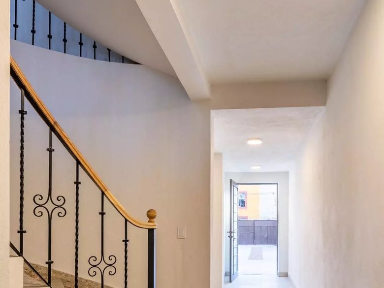 Casa Dos Mundos — 18 photos