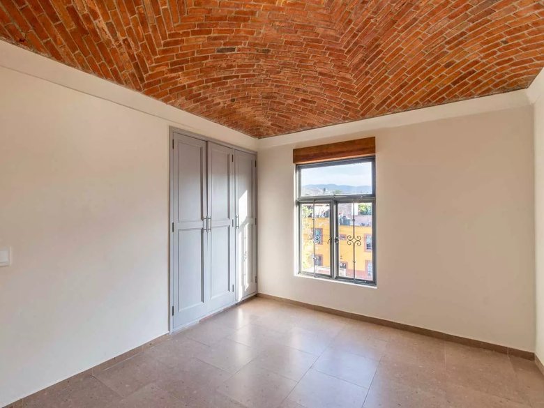 Casa Dos Mundos — 15 photos