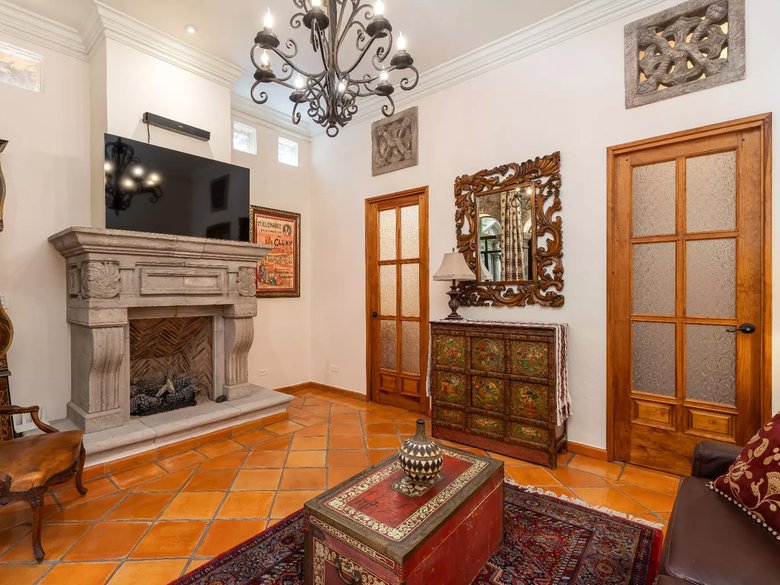 Casa Relox — 10 photos