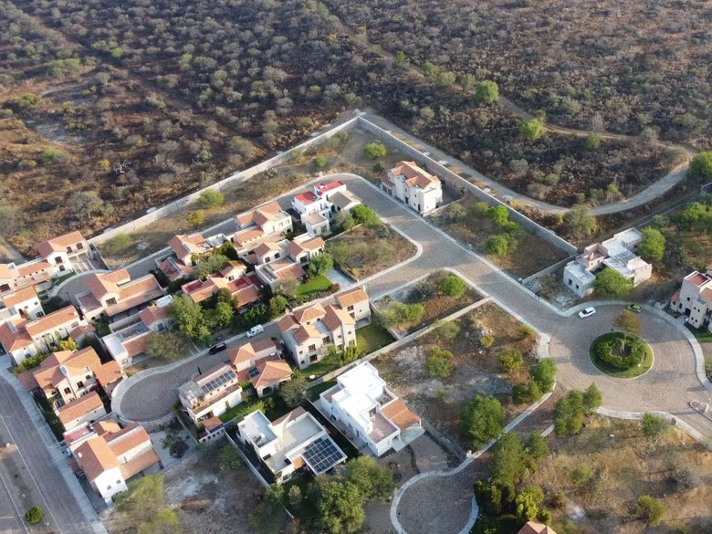 Lote Hacienda La Presita — 13 photos