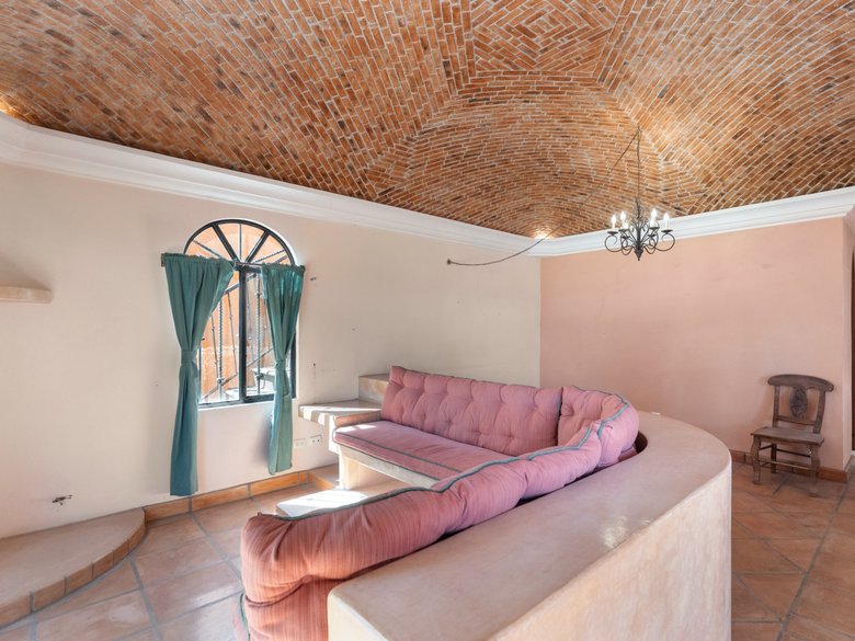 Tres Casitas La Esperanza — 20 photos