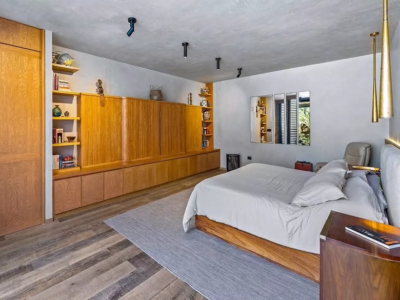 Casa 4 — 8 photos