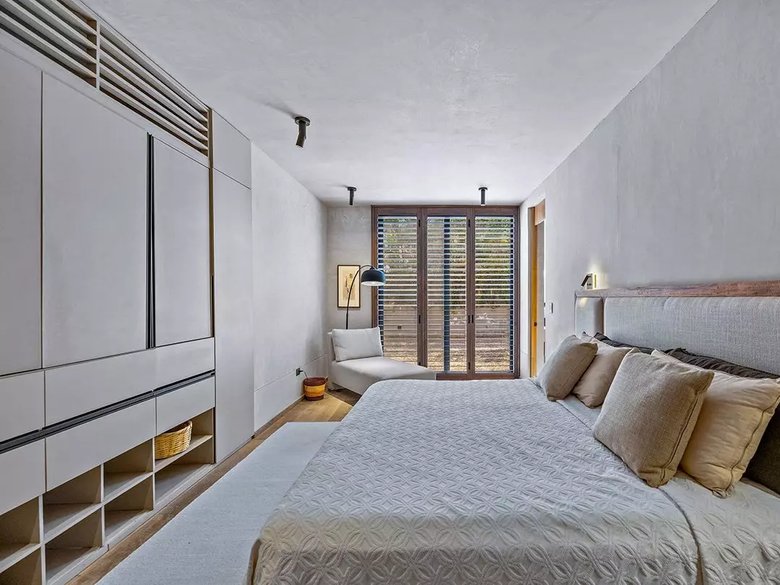 Casa 4 — 10 photos