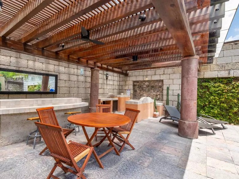 Arcangeles Samuel 1BR — 26 photos