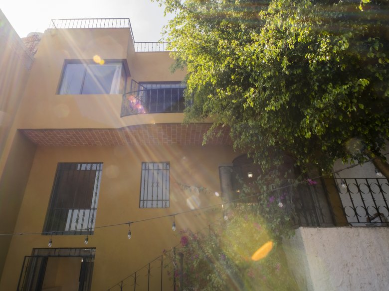 CASA LINDA — 60 photos