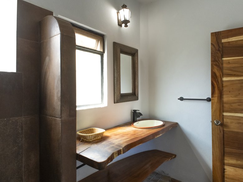 CASA LINDA — 58 photos