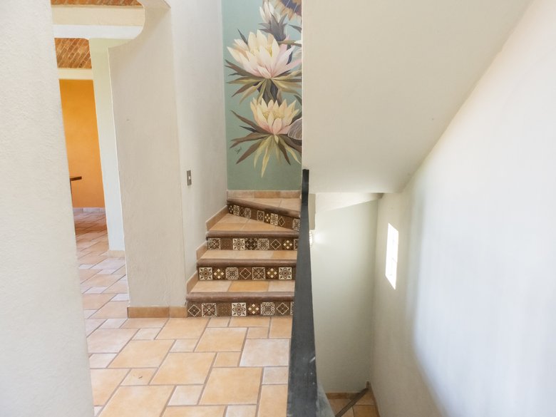 CASA LINDA — 38 photos