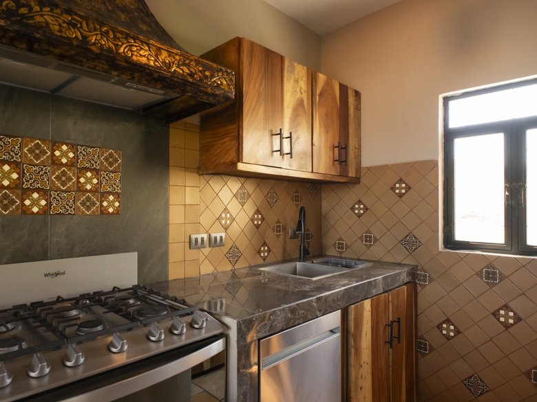 CASA LINDA — 46 photos