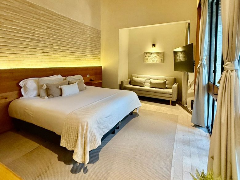 Luxury Living in San Miguel: Contemporary Elegance at Villas Acuarela — 14 photos