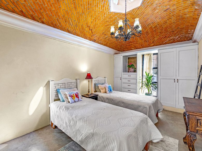 Casa Montitlan — 4 photos