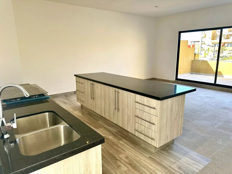 Serena Condo — 19 photos