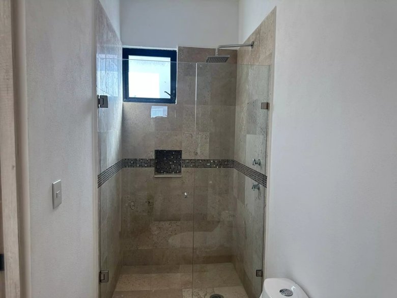 Serena Condo — 8 photos