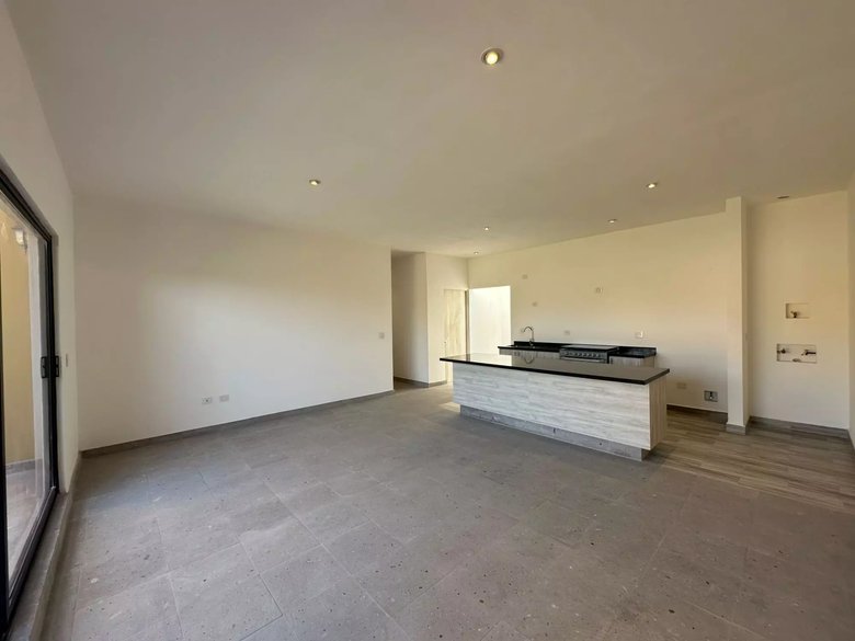 Serena Condo — 23 photos