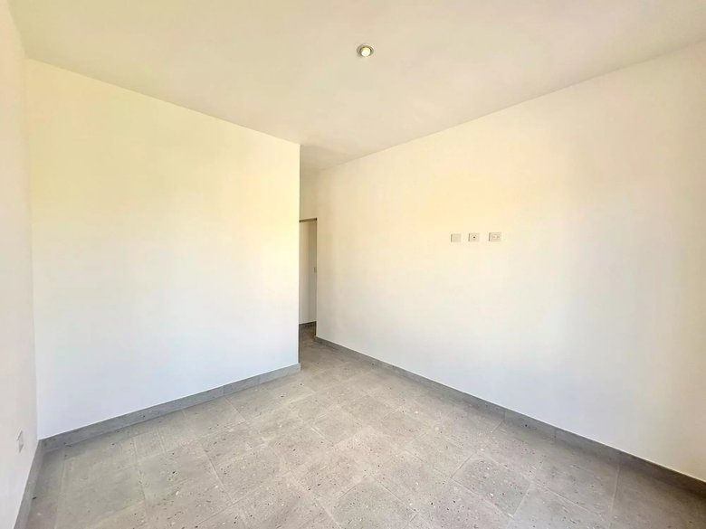 Serena Condo — 13 photos