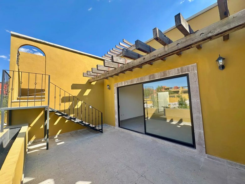 Serena Condo — 18 photos