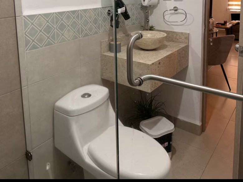 Great investment property! Ready to make income. — 8 photos