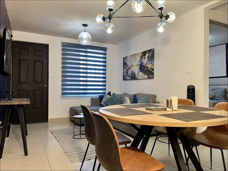 Money maker! ground level apartment  — 3 photos