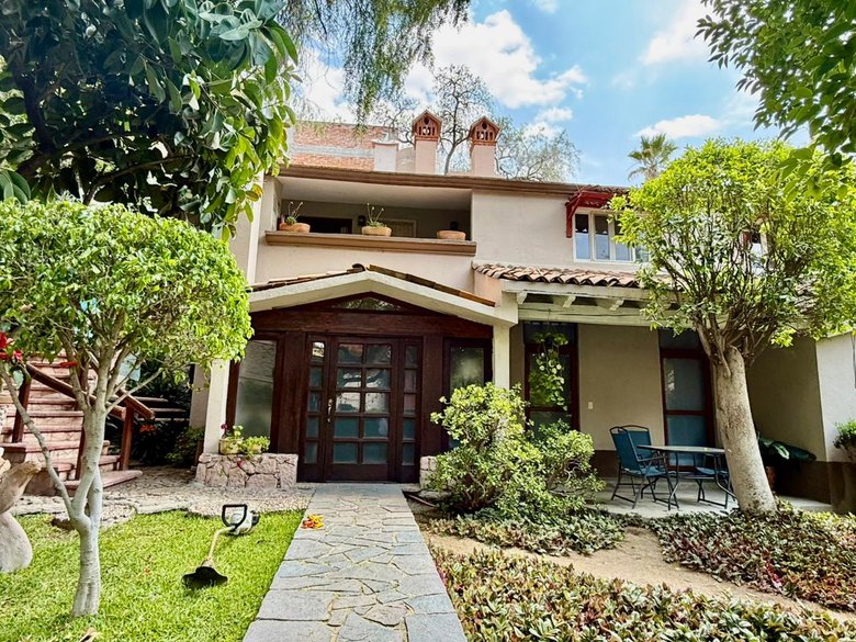 Casa del pirul|Prime Centro Location — 2 photos