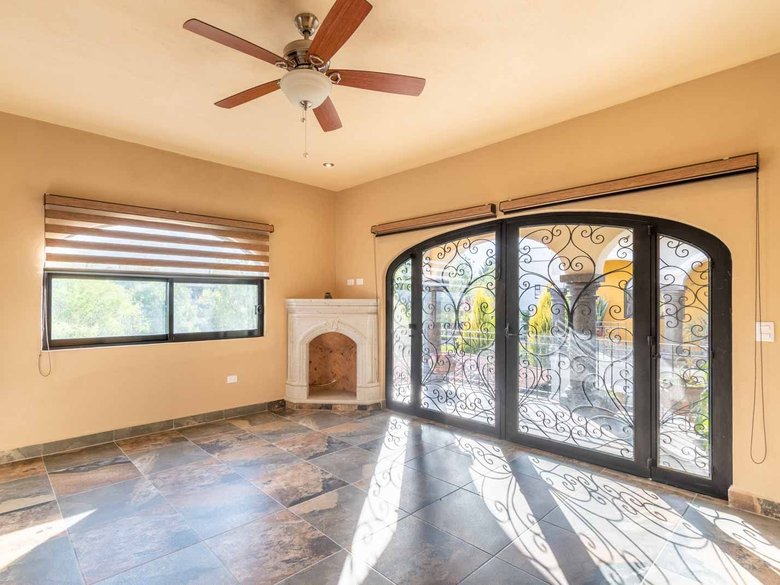 Casa Hacienda del Lago — 23 photos