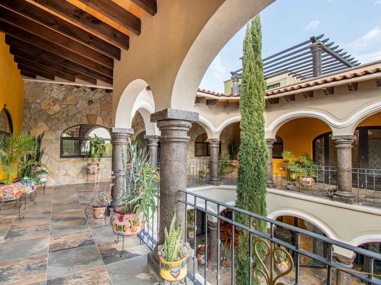 Casa Hacienda del Lago — 25 photos