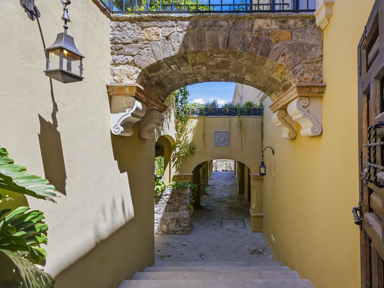 Casa Santuario — 5 photos