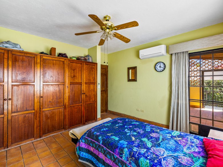 Casa Eclipse — 20 photos