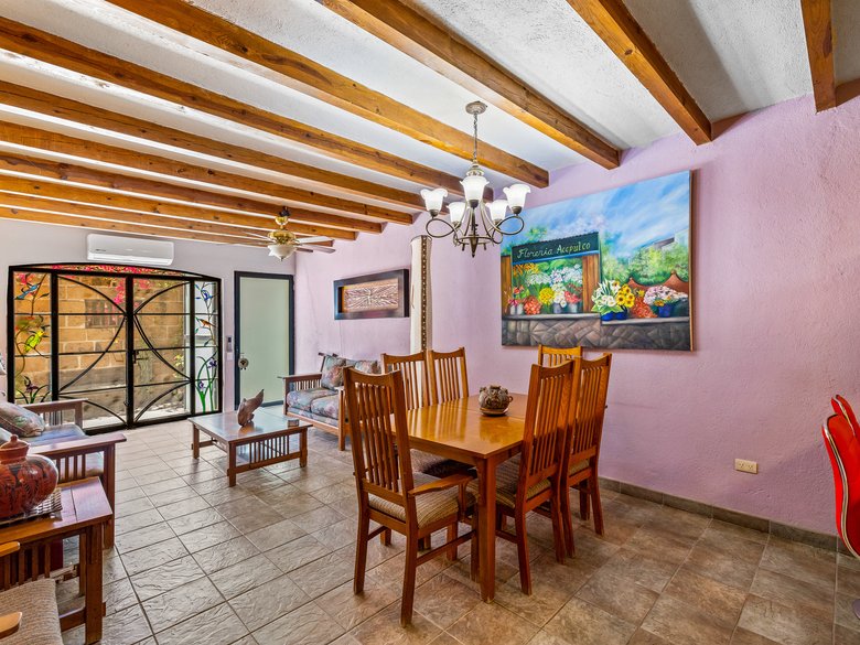 Casa Eclipse — 6 photos