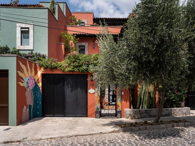 Casa Picaflores — 2 photos