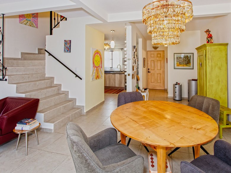 CASA SUIZA — 15 photos