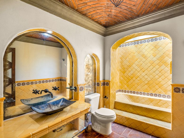 Casa Cocuchas — 21 photos