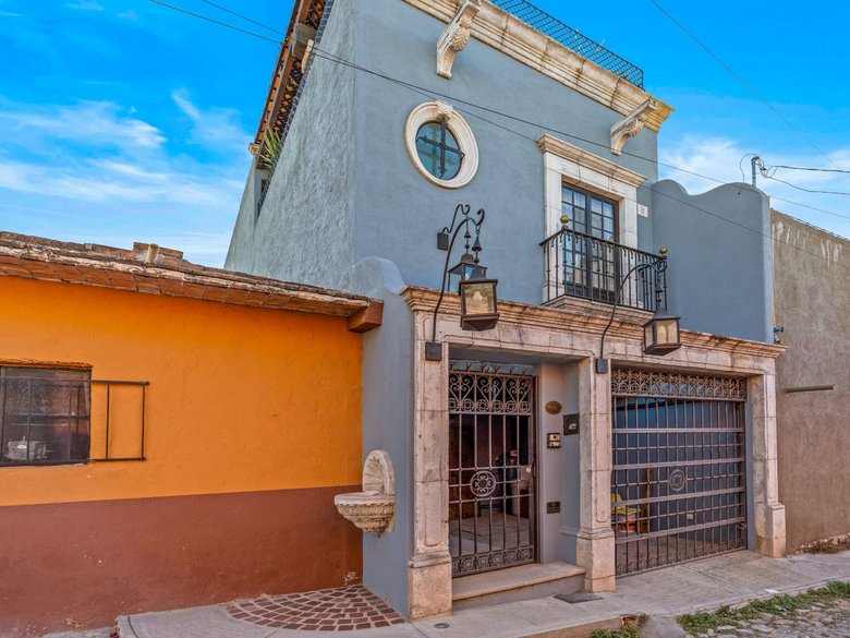 Casa Cocuchas — 2 photos