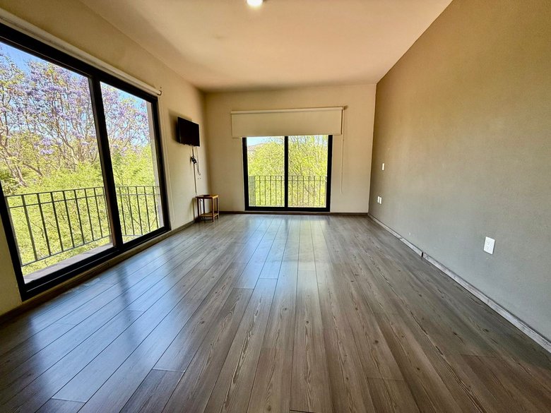3-Bedroom Apartment in La Escondida | Garden Views & Long-Term Rental — 15 photos