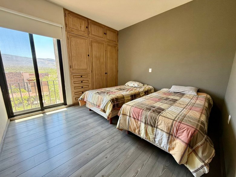 3-Bedroom Apartment in La Escondida | Garden Views & Long-Term Rental — 8 photos