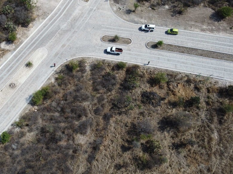 Lote La Gota — 2 photos