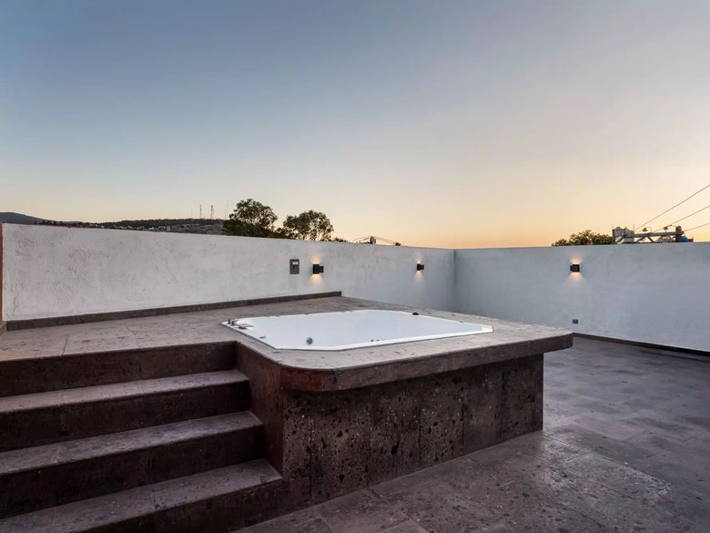 La Casa En El Paraíso — 14 photos
