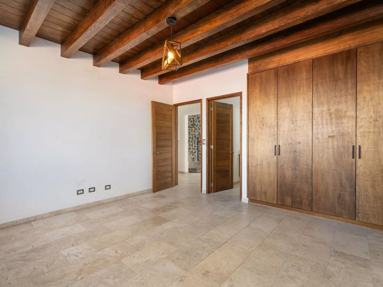 La Casa En El Paraíso — 3 photos