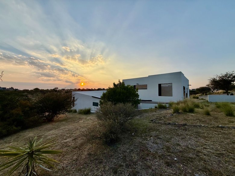 VENTA CASA MONTOLEA SENDEROS — 1 photos