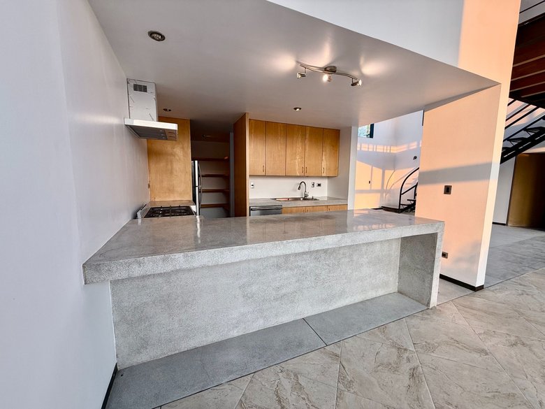 VENTA CASA MONTOLEA SENDEROS — 5 photos