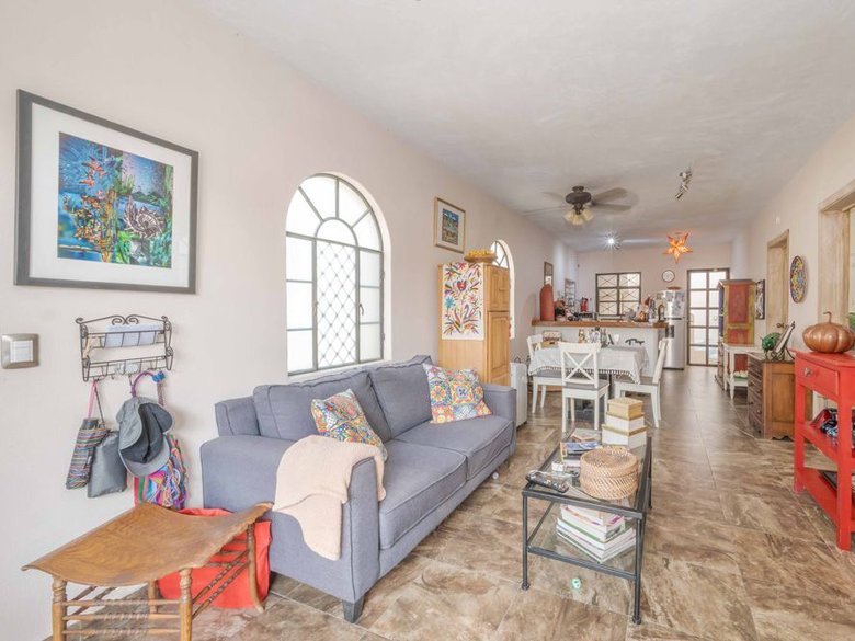Duplex Fray Bartolome — 19 photos