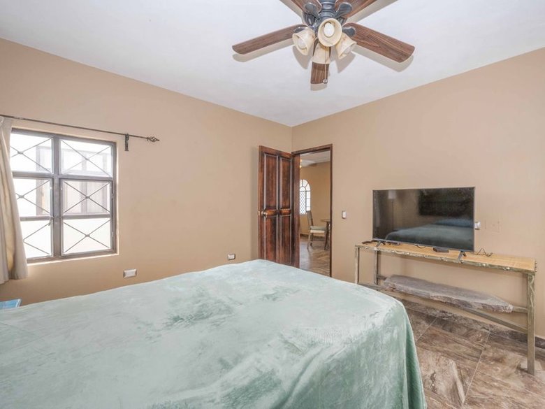 Duplex Fray Bartolome — 10 photos
