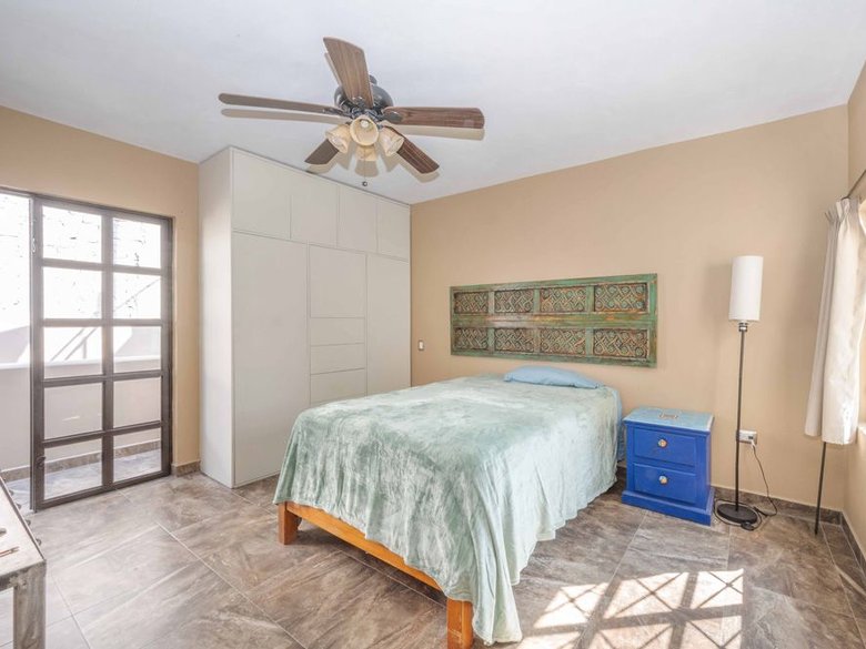 Duplex Fray Bartolome — 9 photos
