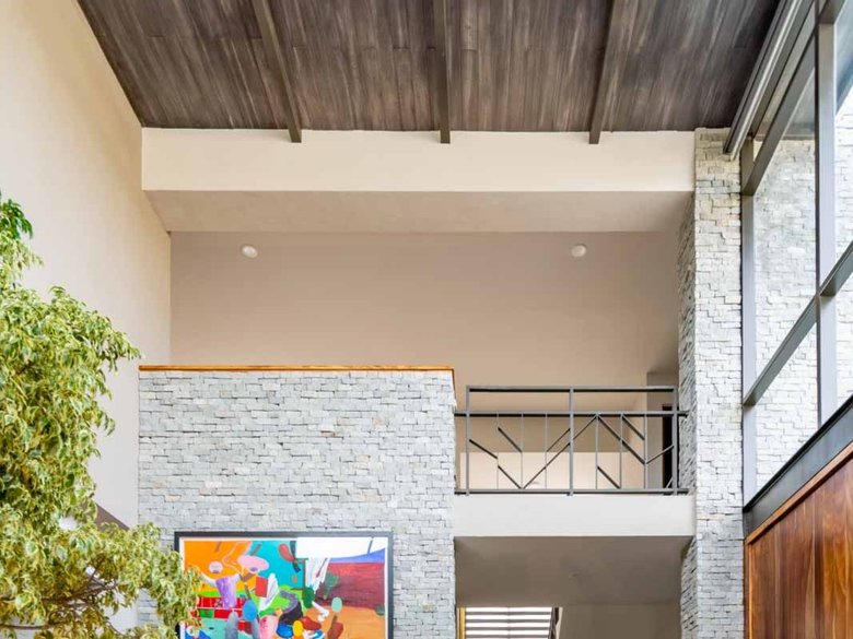 Casa Leponia — 18 photos