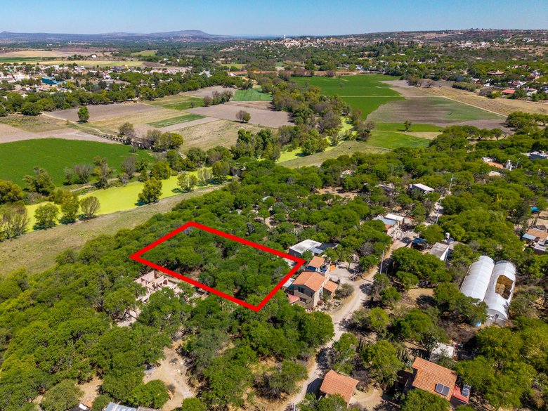 Piece of land in Los Lopez, near the river, the dam, and the historic Silver Road — 6 photos