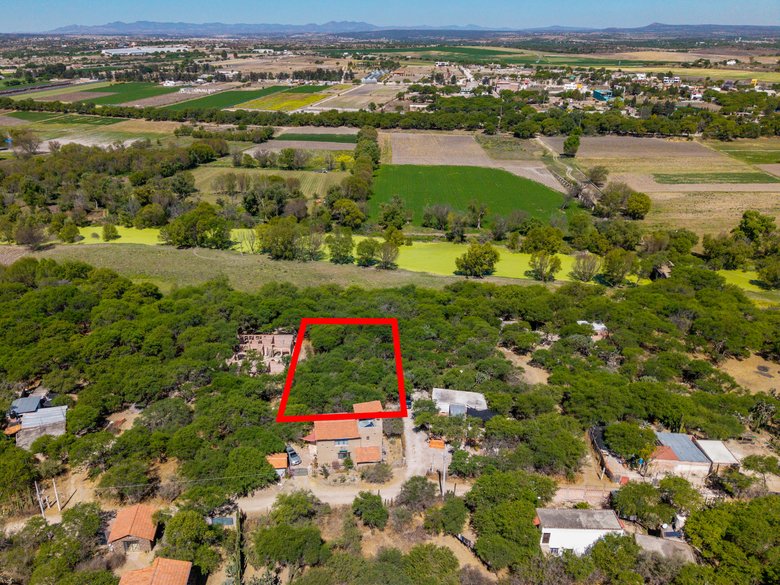 Piece of land in Los Lopez, near the river, the dam, and the historic Silver Road — 4 photos