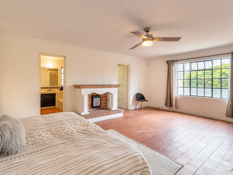 Santo Domingo Condo 9C — 7 photos