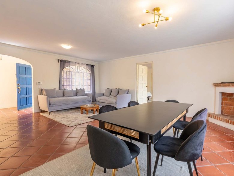 Santo Domingo Condo 9C — 4 photos