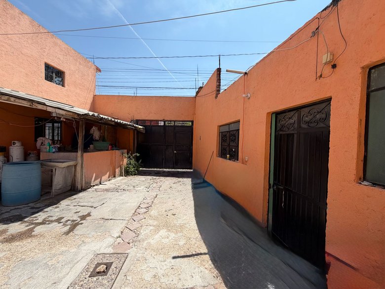 Casa Alicia — 2 photos