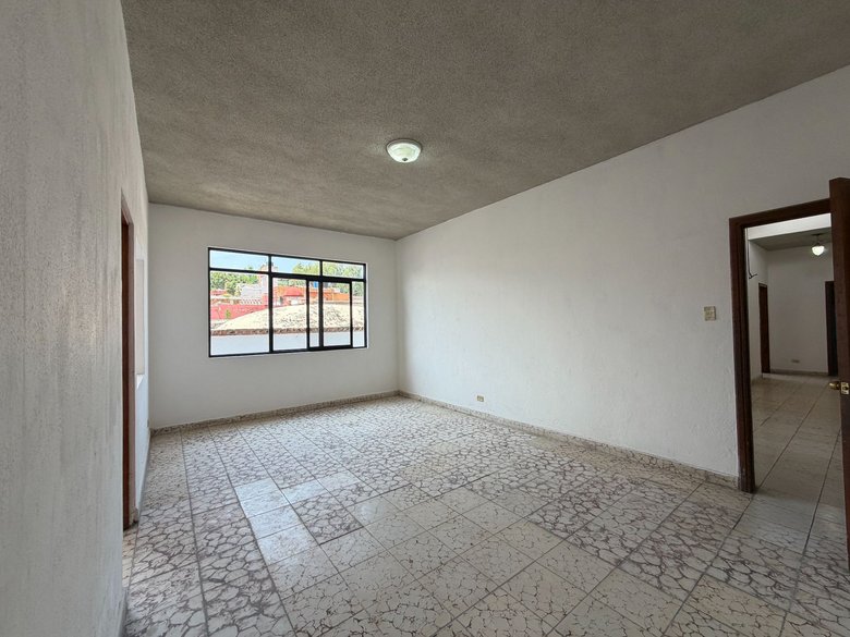 Casa Naranjo — 36 photos
